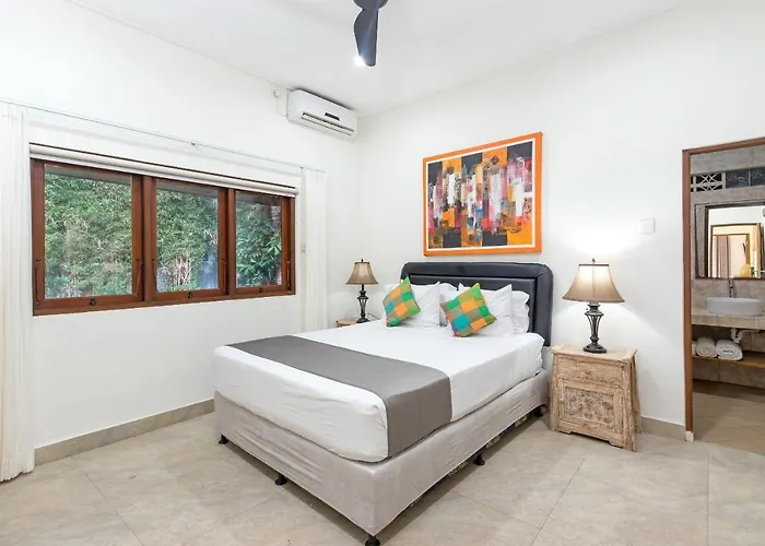Yati Seminyak